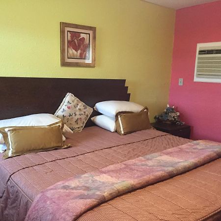 Destiny Inn Pleasantville Eksteriør billede
