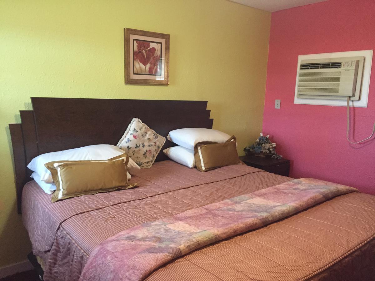 Destiny Inn Pleasantville Eksteriør billede